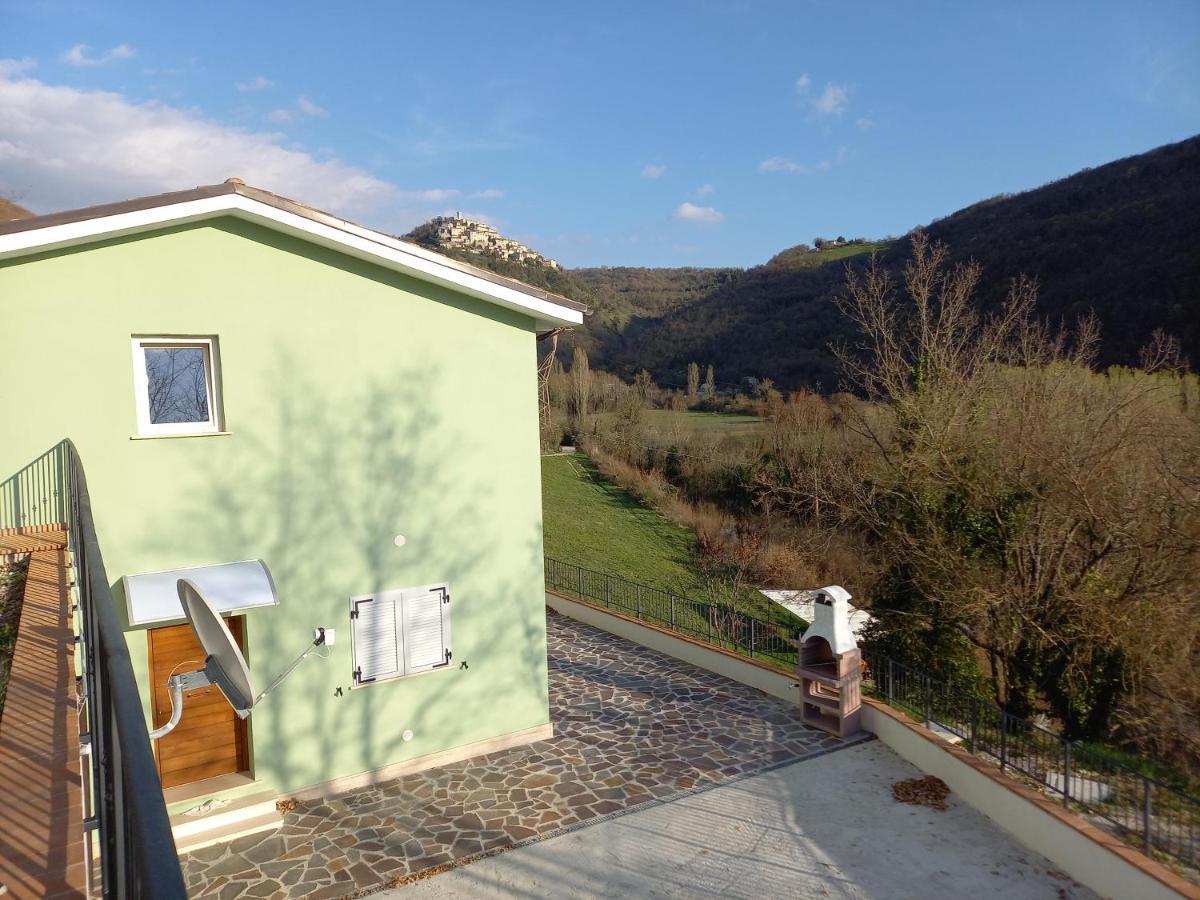 Вілла Casaletto Santo Spirito Labro Екстер'єр фото